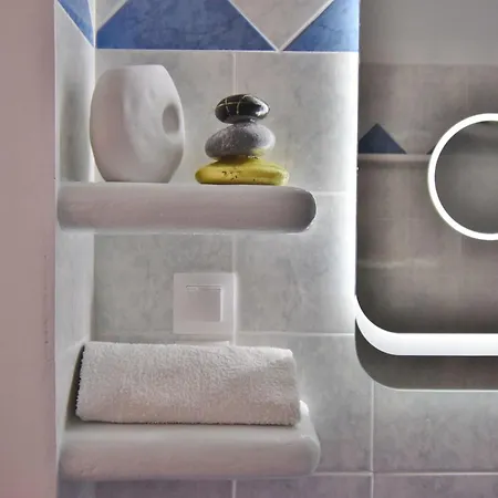 Semesterbostad Blue Mare On The Firopotamos