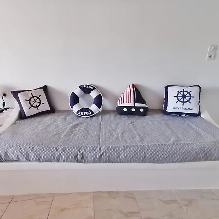 Semesterbostad Blue Mare On The