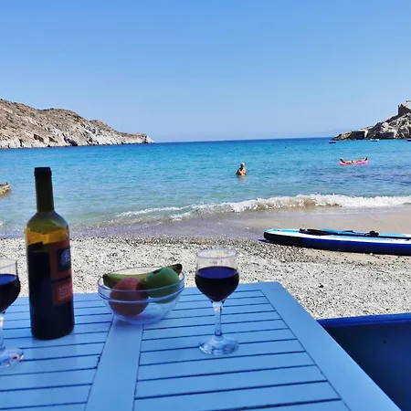 Blue Mare On The Vakantiehuis Firopotamos