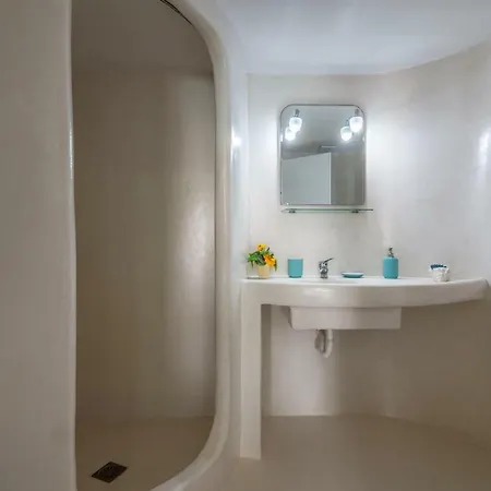 Semesterbostad Blue Mare On The Firopotamos