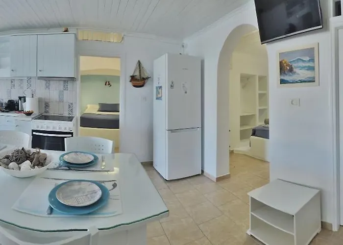 Blue Mare On The * Firopotamos