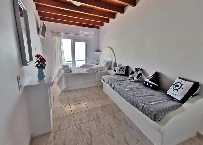 Blue Mare On The Holiday home